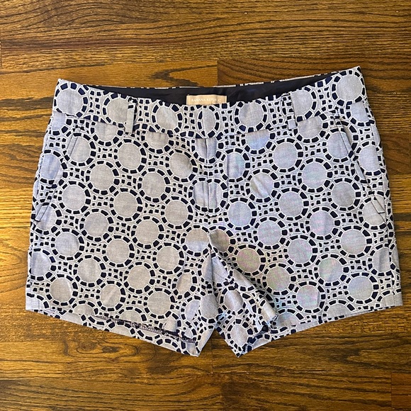 Banana Republic. Size 10z High Waist Circle Pattern Shorts - Picture 1 of 3